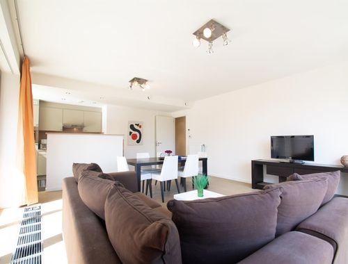                                         Appartement à louer à Evere, € 1.700
