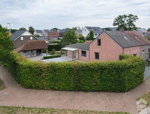                                         Woning te koop in Overpelt, € 285.000
