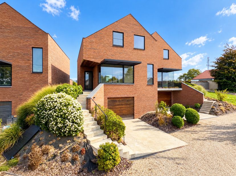 Huis te koop in Hundelgemsebaan 109 bus 2,
                    9630 Hundelgem