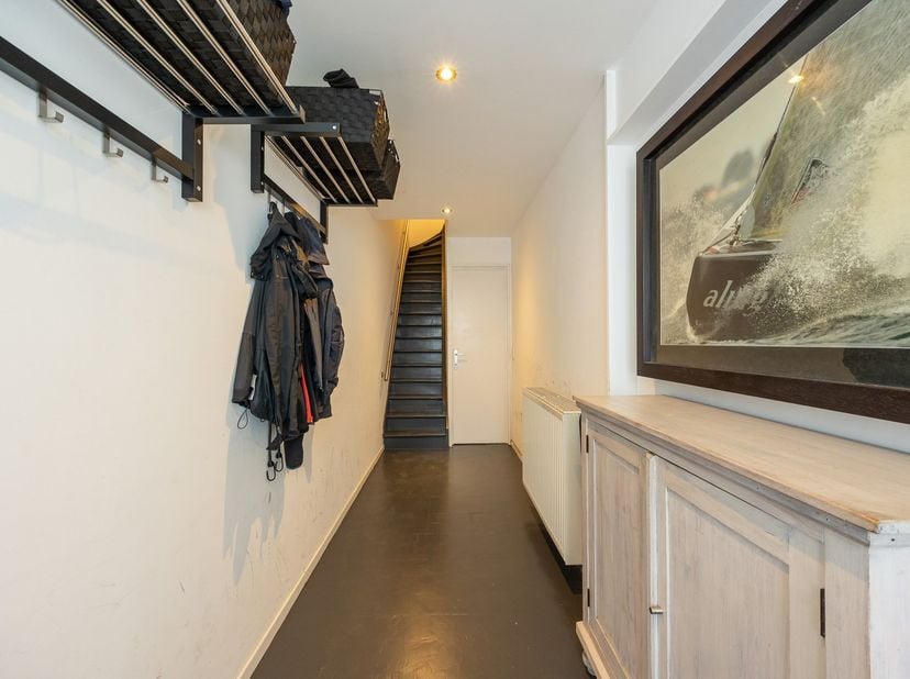 Instapklare gezinswoning met garage, atelier en zuidgerichte tuin nabij het Rivierenhof<br />
<br />
Op een gunstige locatie aan de Boshovestraat 76