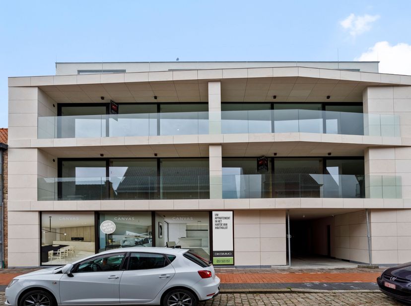 In het centrum van Houthulst bevindt zich deze kleinschalige en stijlvolle residentie met een hoogwaardige afwerking. Het project omvat 6 luxueuze app
