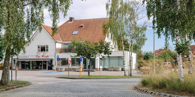 Bedrijfsvastgoed te koop in Baron de Gieylaan 67, 9810 De Pinte
