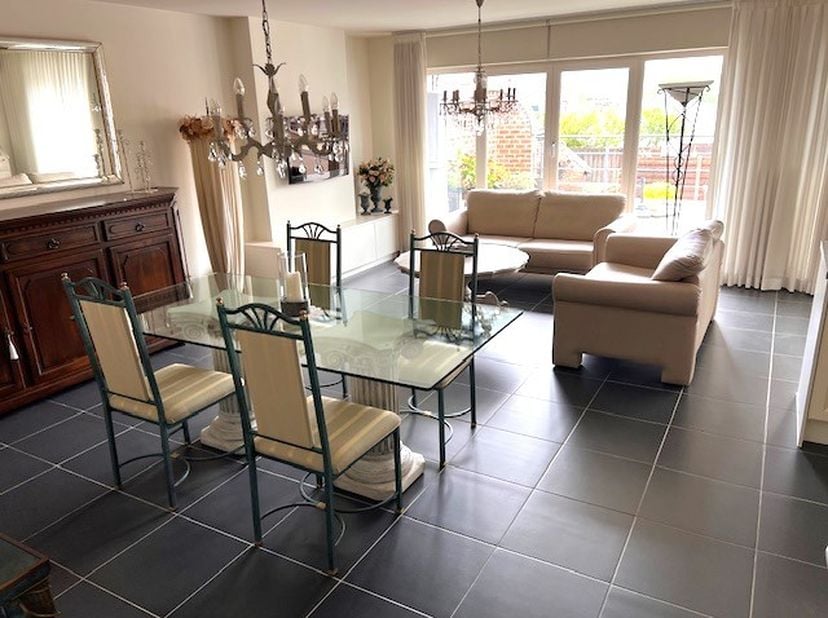 Appartement met 2 slaapkamers en groot terras te huur in Lanaken-centrum&amp;nbsp;