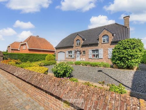                                         Eengezinswoning te koop in Peer, € 410.000
