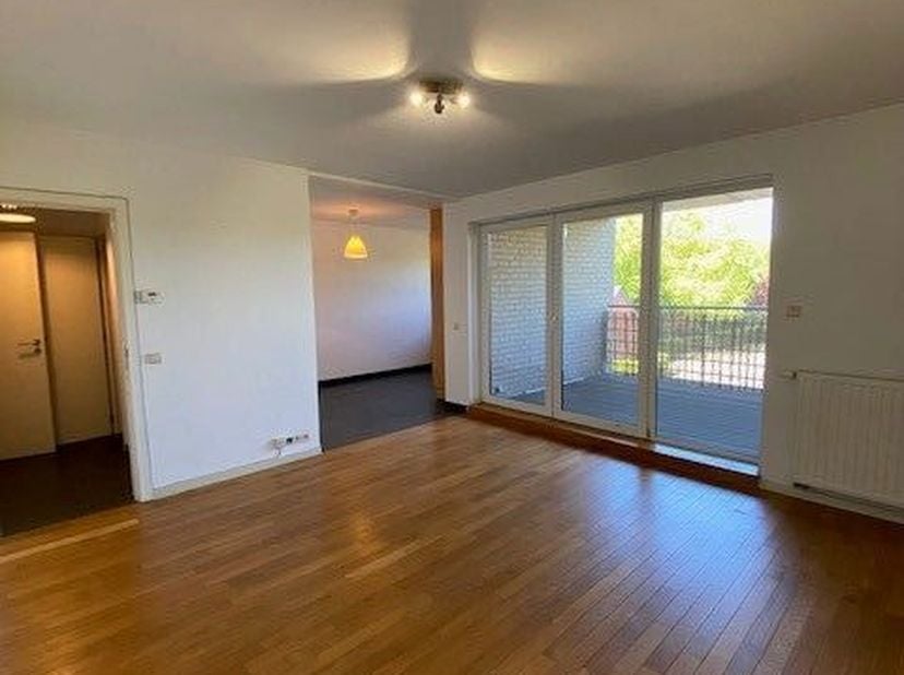 Appartement te huur in Rue de l'Orjo 56 bus 1,
                    5100 Jambes