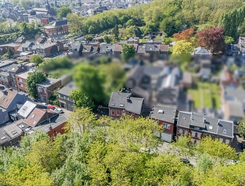                                         Immeuble d'appartements à vendre à Herstal, € 399.000
