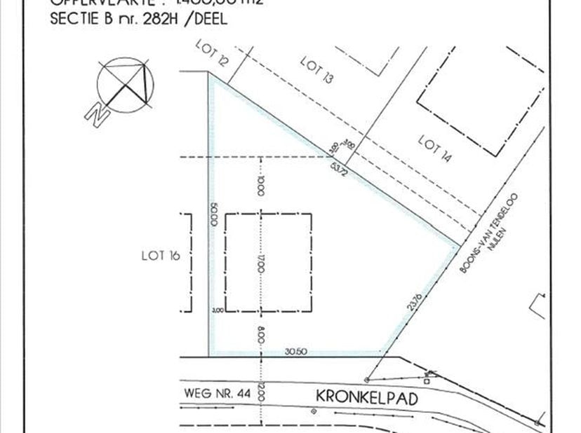 Rustig gelegen bouwgrond voor open bebouwing te Nijlen<br />
In het Kronkelpad te Nijlen bieden wij deze mooi gelegen bouwgrond voor open bebouwing aa