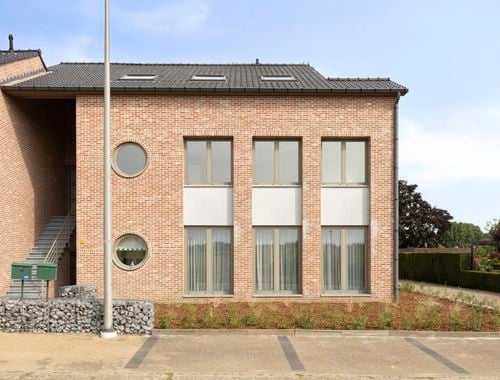                                         Duplex te koop in Lanaken, € 375.000
