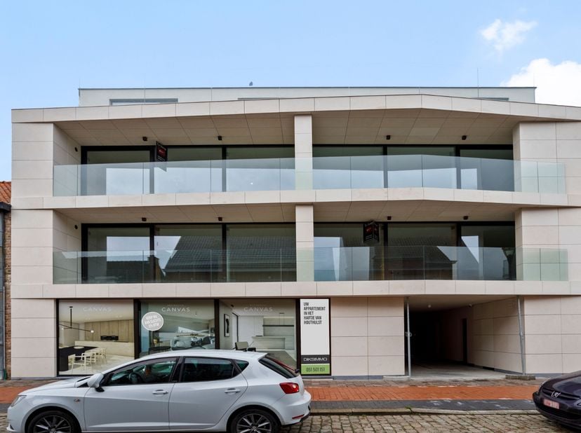 --- 21% BTW? DAT IS PASSÉ! KOOP NU AAN 6% BTW! ---<br />
---&amp;nbsp;BESPAAR TIENDUIZENDEN EURO'S !!! ---<br />
<br />
- ! Laatste appartement beschikbaa