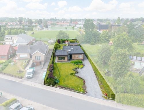                                         Eengezinswoning te koop in Ruddervoorde, € 450.000
