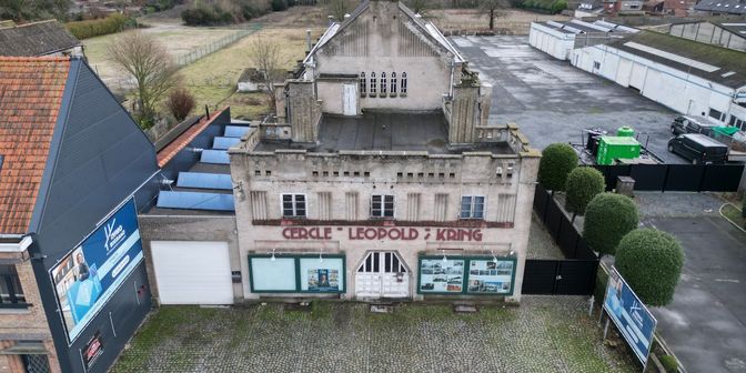 Bien professionnel à vendre à Kortrijkstraat 458, 8560 Wevelgem