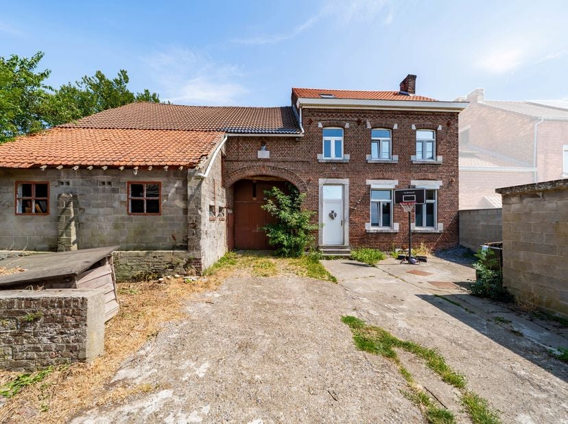 Huis te koop
                    in 4280 Cras-Avernas