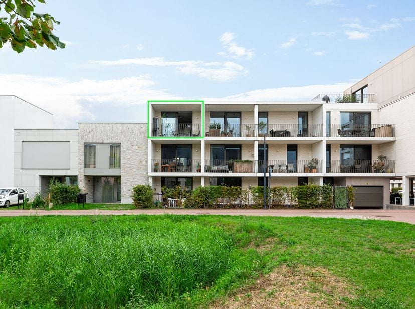 Appartement te koop in Paddenweg 17 bus 202,
                    2500 Lier