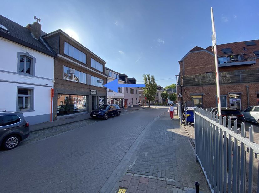 ***Visites uniquement par mail : verhuur@domusvastgoed.be***<br />
Cet appartement idéalement situé au centre de Meise se trouve au premier étage d'un