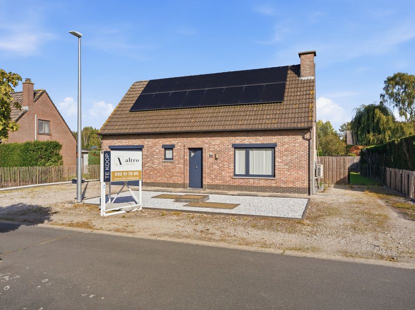 Huis te koop in Klaverbeekstraat 10,
                    9250 Waasmunster