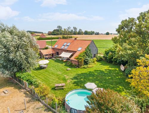                                         Fermette te koop in Anseroeul, € 495.000
