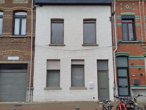                                         Eengezinswoning te koop in Merksem, € 399.000
