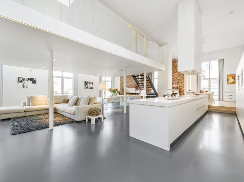 Een loft om U tegen te zeggen&amp;nbsp;... Een woning die zijn gelijke niet kent en waarvan de eigenaar enkel tevreden was met de hoogste afwerkingsgraad.