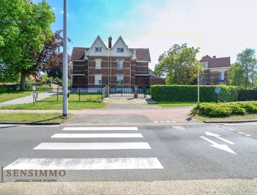                                         Maison de ville à vendre à Genk, € 499.000
