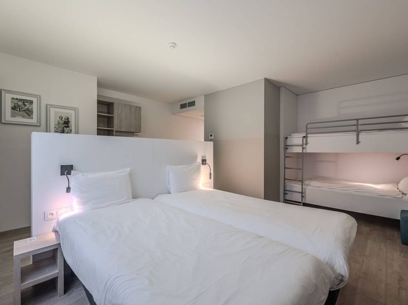 Chambre d'hôtel à vendre au rez-de-chaussée de l'hôtel Ibis de Nieuport. Retour garanti ! Cette chambre d'hôtel est située à une courte distance du po