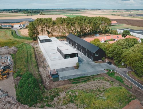                                         Opslagplaats te huur in Veurne, € 650
