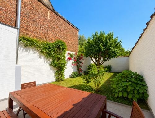                                         Woning te huur in Schaarbeek, € 2.850
