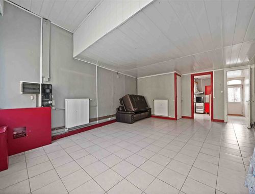                                         Maison d’angle à vendre à Comines, € 99.000
