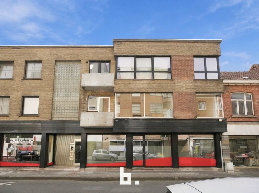 Appartement te koop in Albrecht Rodenbachstraat 1 bus 4,
                    8800 Roeselare