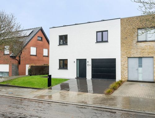                                         Maison à vendre à Aalbeke, € 437.000
