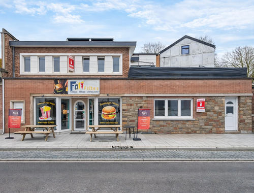                                         Usage mixte à vendre à Ivoz-Ramet, € 235.000
