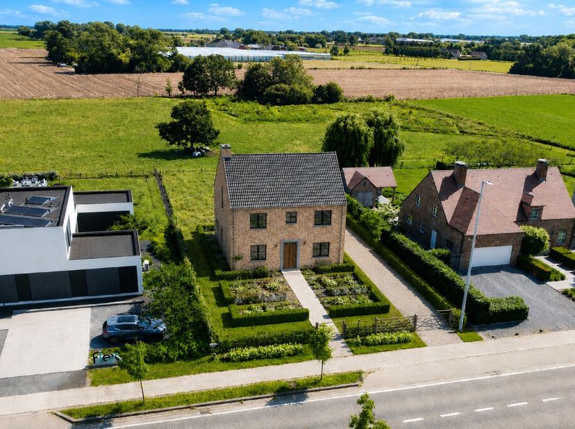 Grond te koop
                    in 9870 Olsene