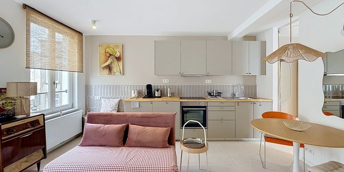 Appartement te huur in Rue de Dublin 7, 1050 Elsene
