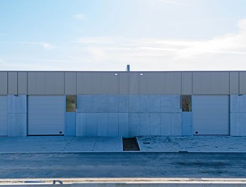                                         Bâtiment d’entreprise à vendre à Tielt, € 350.000

