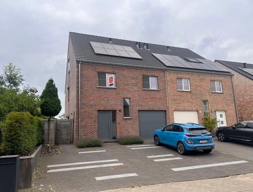                                         Maison à louer à Lovenjoel, € 1.595
