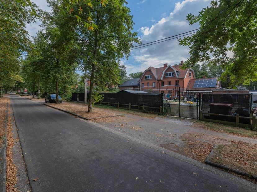 Huis te koop in Meridiaanlaan 16,
                    3600 Genk