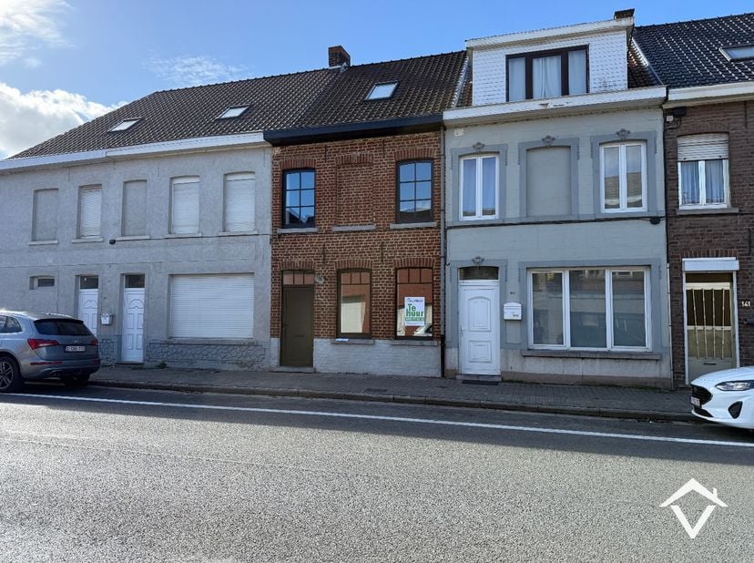 Huis te huur in Elzelestraat 145,
                    9600 Ronse