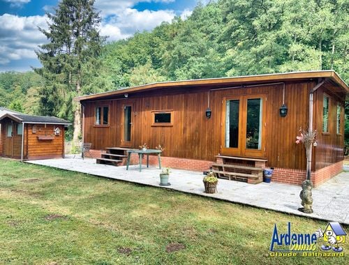                                         Chalet te koop in Amonines, € 125.000
