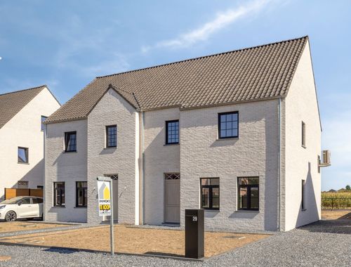                                         Woning te koop in Bree, € 396.250
