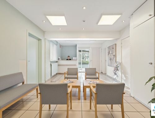                                         Gemengd gebruik te koop in Roeselare, € 125.000
