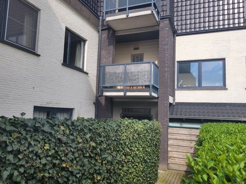 Appartement à louer
                    à 9290 Berlare