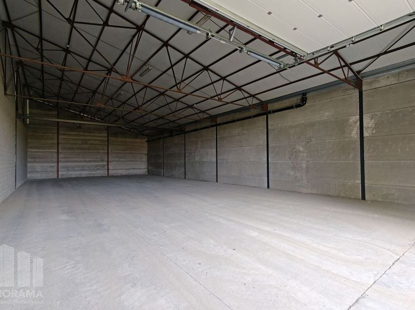 Bien professionnel à vendre
                    à 8610 Kortemark