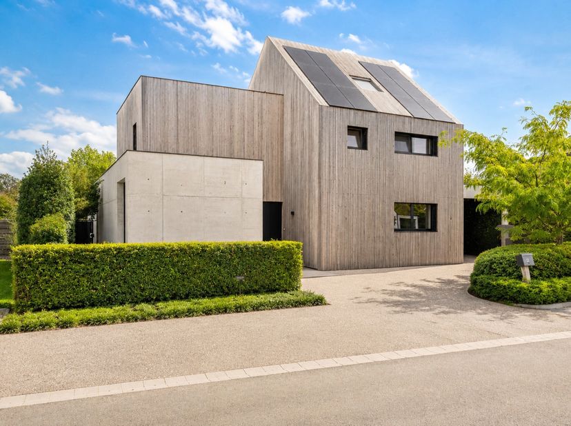 Huis te koop in Kromstraat 87,
                    2491 Olmen