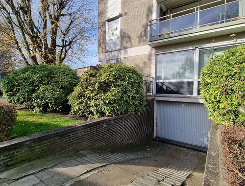                                         Cave à vendre à Berchem, € 21.000
