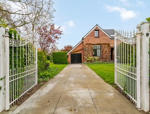                                         Villa te koop in Stene, € 649.000
