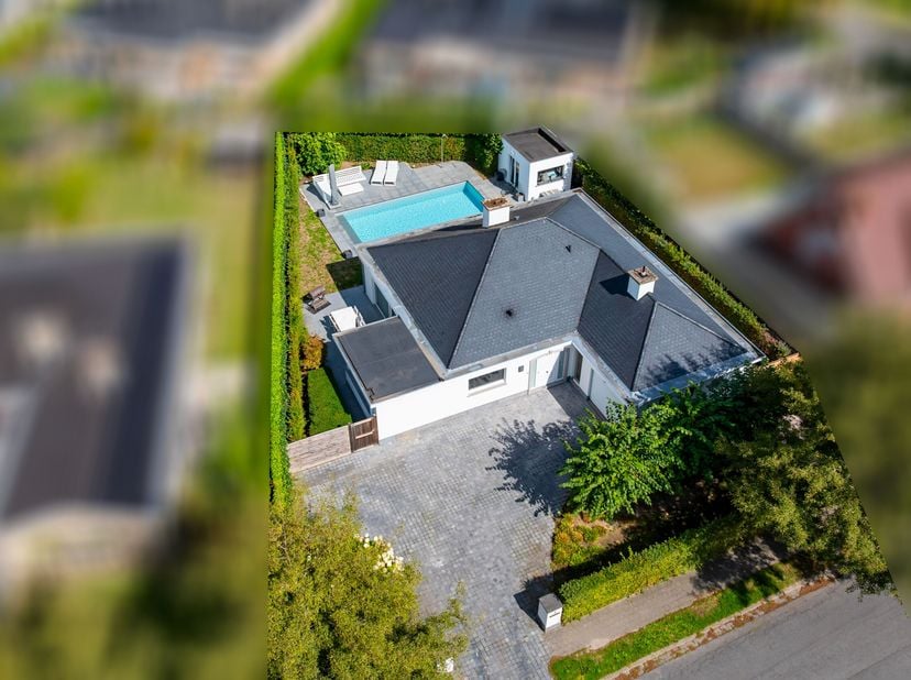Maison à vendre à Elzenlaan 9,
                    8530 Harelbeke
