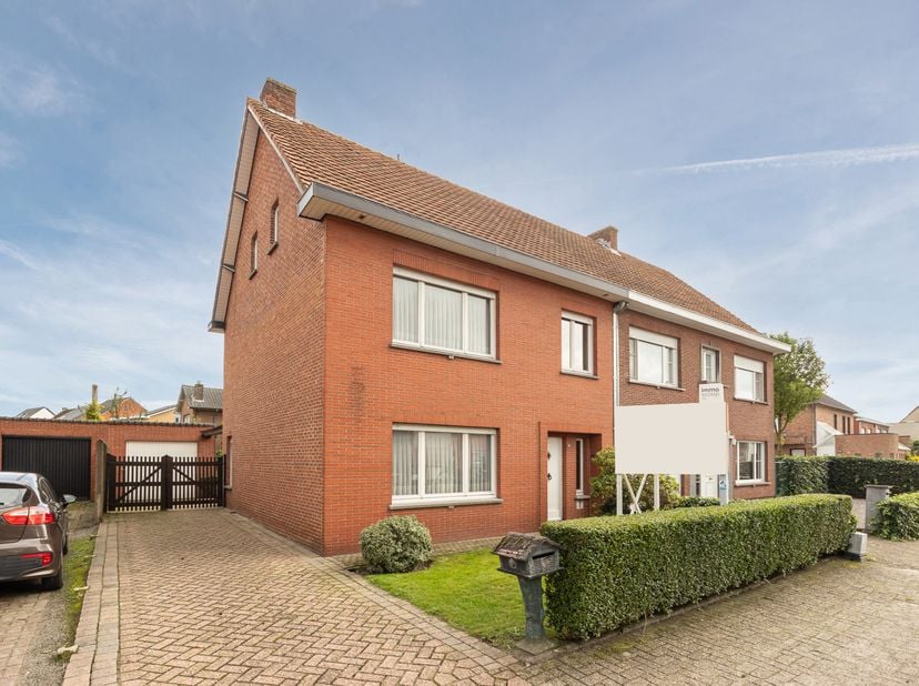 Huis te koop in Schutterstraat 52,
                    2370 Arendonk