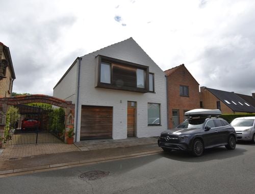                                         Maison unifamiliale à louer à Moerkerke, € 1.395
