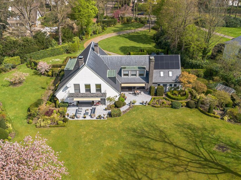 Huis te koop in D'Oultremontlei 34,
                    2930 Brasschaat
