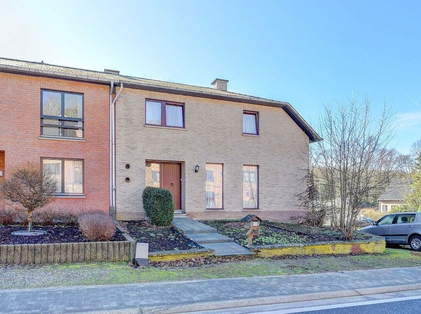 [[ DIT PAND NEEMT DEEL AAN DE ERA OPEN HUIZEN DAG OP 13/6 VAN 13:00 TOT 14:00 ]]Te koop: aangename halfopen woning in de Frans Verbeekstraat, Overijse