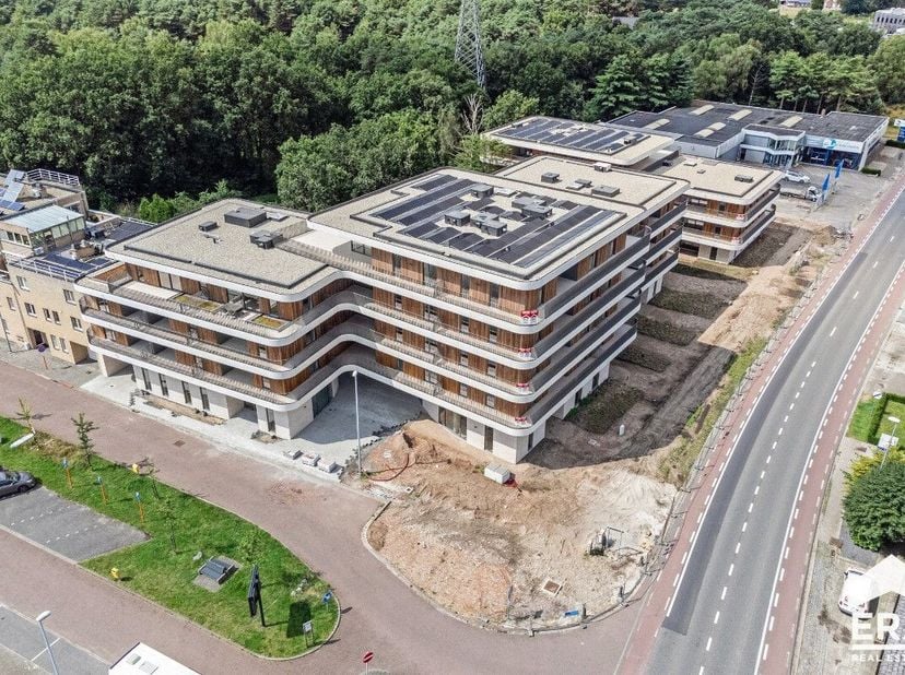 Commerciële ruimte op mooie locatie bij het station in het prachtige project Meysterhof te Lommel.